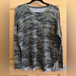 American Eagle Outfitters Soft & Sexy Plush Gray Sweater